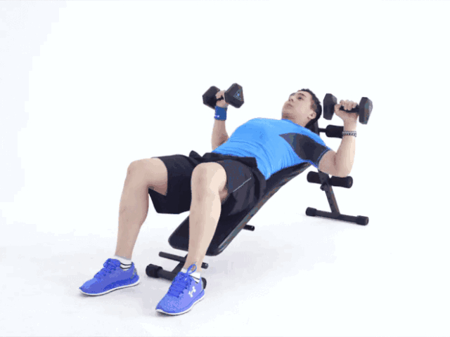 動作避免完全伸直手臂。