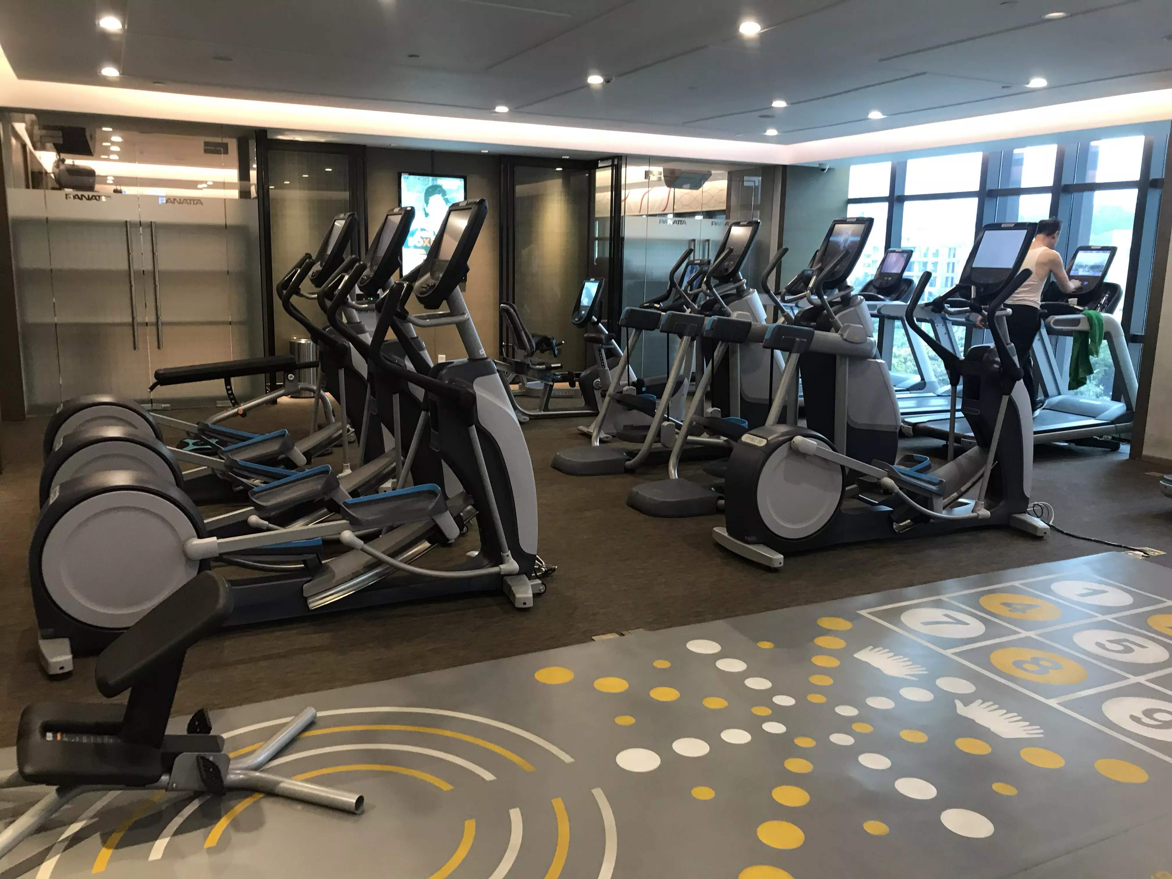 橢圓機(jī) 橢圓機(jī)